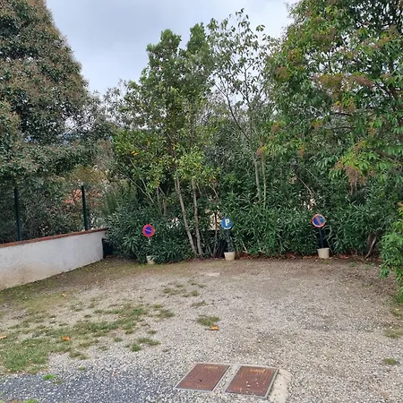 Apartment Joli F2 Avec Jolie Terrasse -appt4